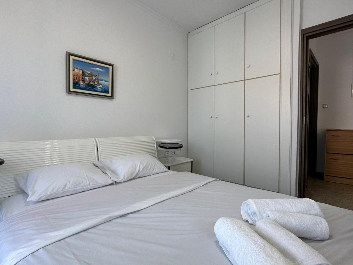 Emerald Seaside Apartment In Pefkohori 佩科霍里 外观 照片