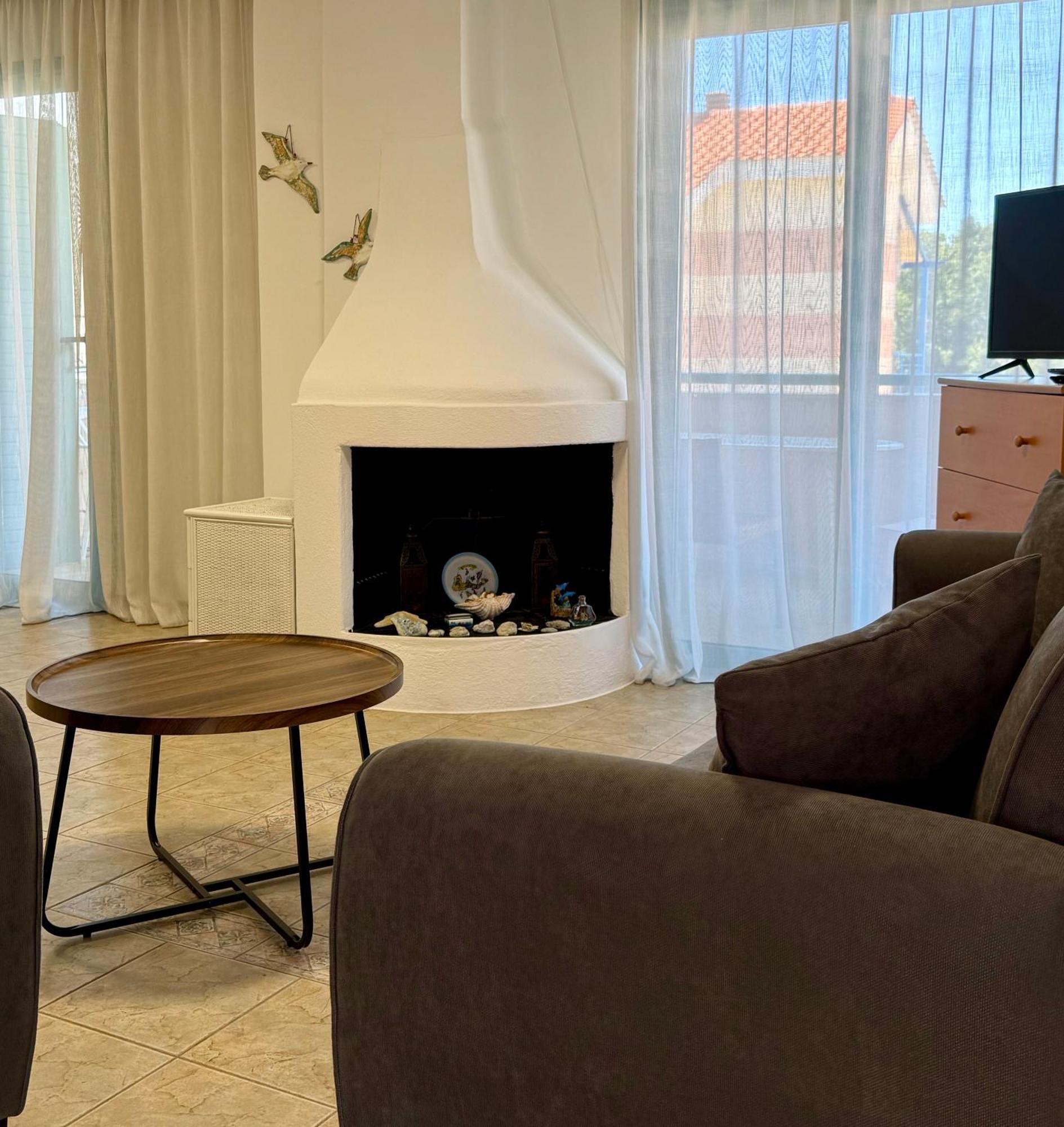 Emerald Seaside Apartment In Pefkohori 佩科霍里 外观 照片