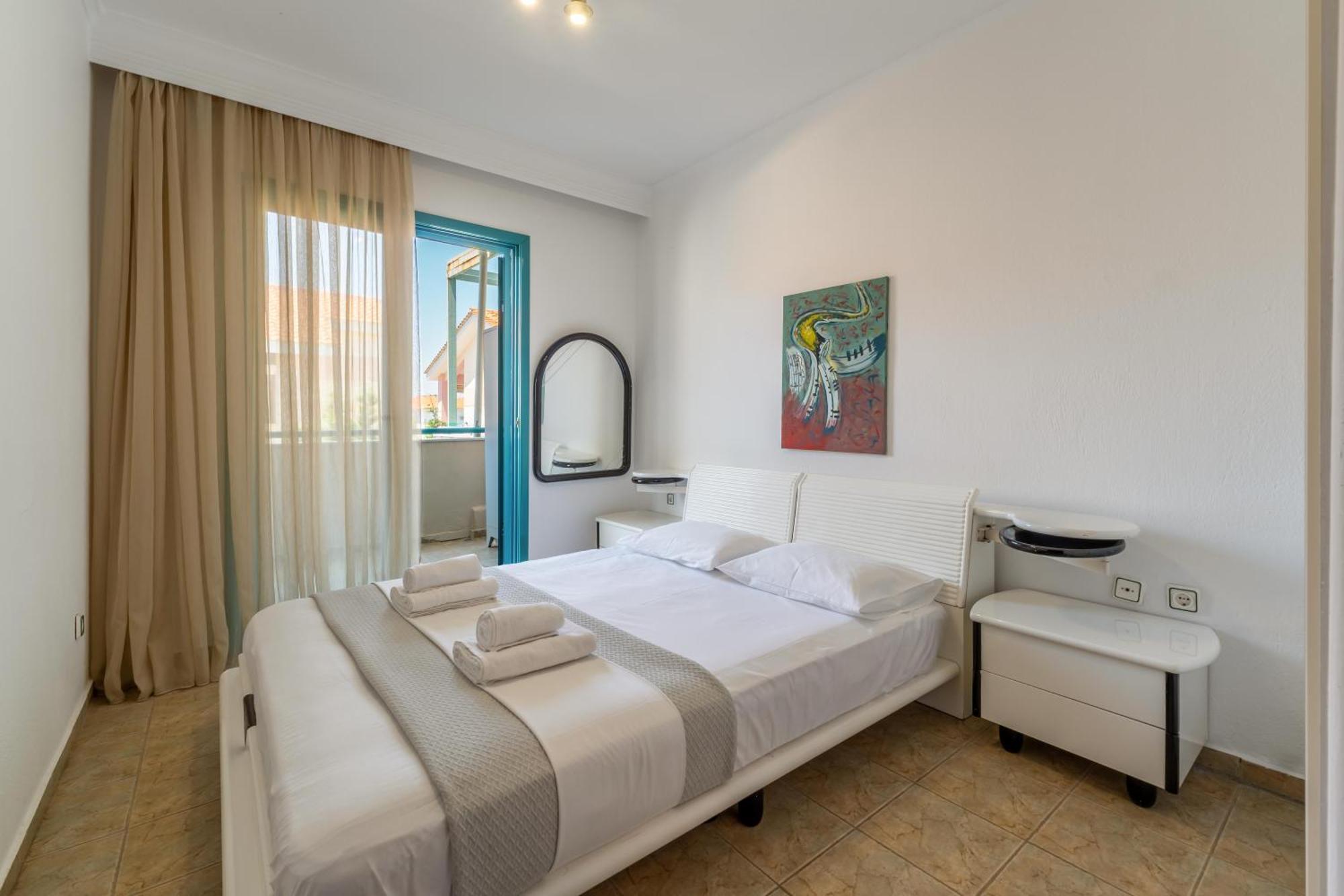 Emerald Seaside Apartment In Pefkohori 佩科霍里 外观 照片